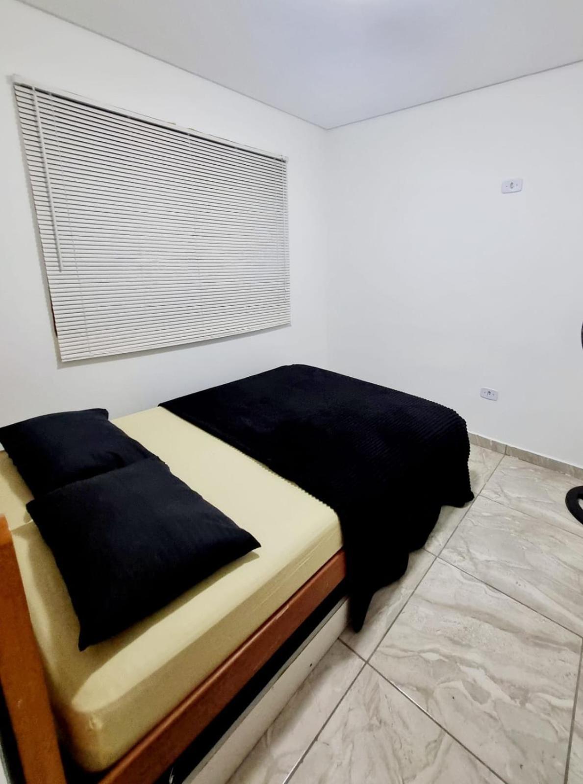 Pousada Recanto Dos Mares-Chales E Suites-Proximo Do Sesc Bertioga-Sp Kültér fotó